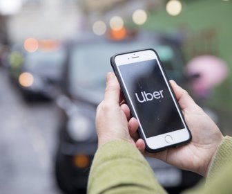 Uber se reinventa para operar nuevamente en Colombia y ya está prestando servicios